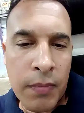 Ezehombre online show from March 30, 3:29 am