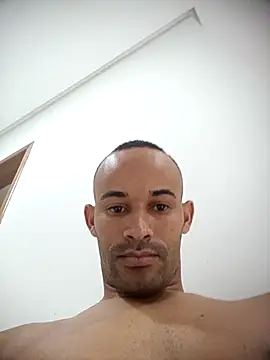 jovem30cm online show from March 1, 7:02 pm