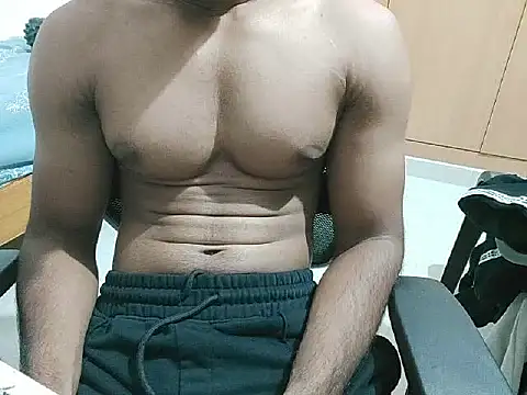 kratosTheHunk online show from July 9, 5:39 pm
