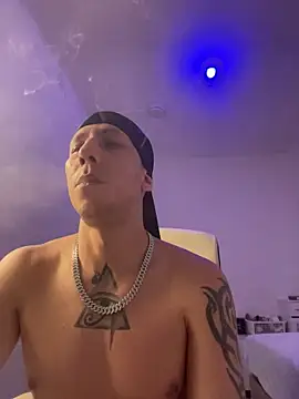 TitanNoir online show from March 25, 8:46 pm