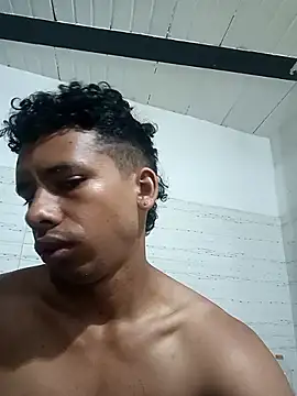 lberto2304 online show from March 8, 2:21 pm