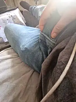 Activ1top online show from April 1, 2:03 pm