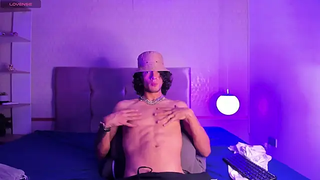 Skinny Mac online show from June 3, 2:33 pm
