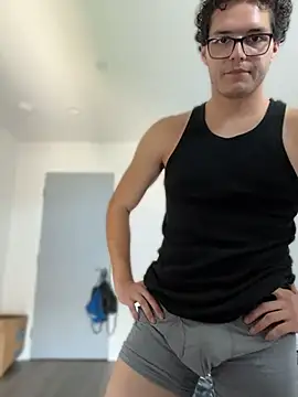 Caleb-Sweats online show from May 17, 7:54 pm