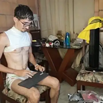 jhosuamoore online show from April 8, 1:42 pm