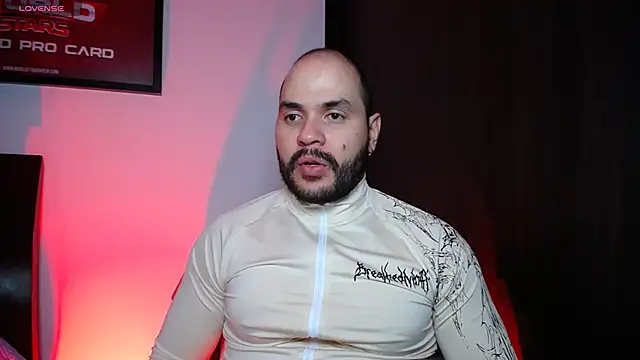 Axel Dominus online show from April 14, 3:17 am