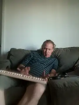yourMasterisBored online show from May 15, 1:14 am