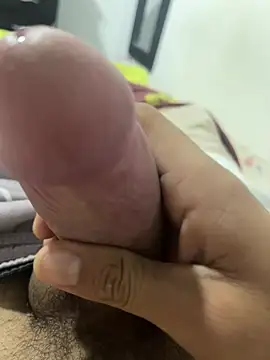 Whikalifa23 online show from April 27, 5:04 am