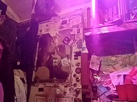 nearby causual online show from June 23, 3:33 am