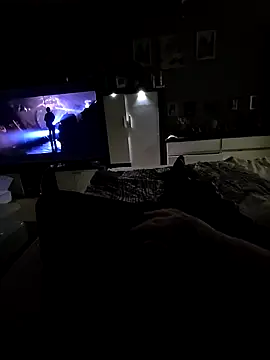 OssiBigCum online show from March 17, 6:54 pm