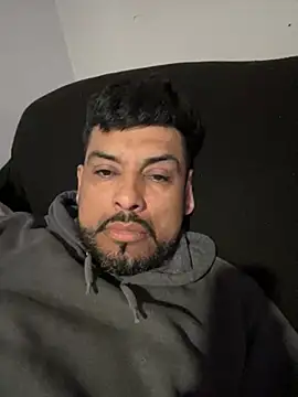 chu- online show from April 7, 4:18 pm