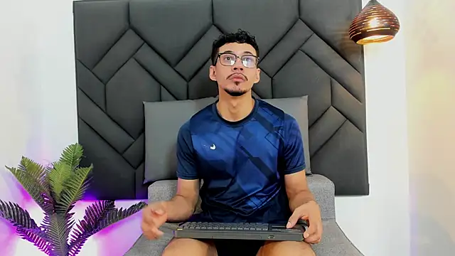 Philip collins online show from June 12, 3:05 am
