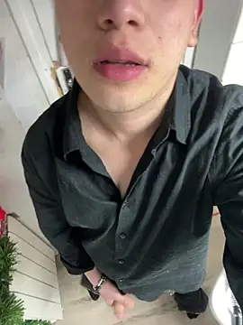 hector13cmm online show from March 25, 10:36 pm