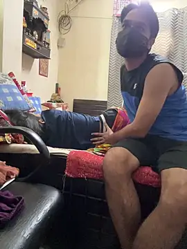 sexygirlsind1 online show from April 7, 5:07 am