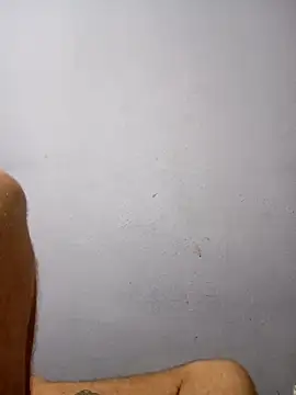 thhand online show from April 6, 12:17 pm