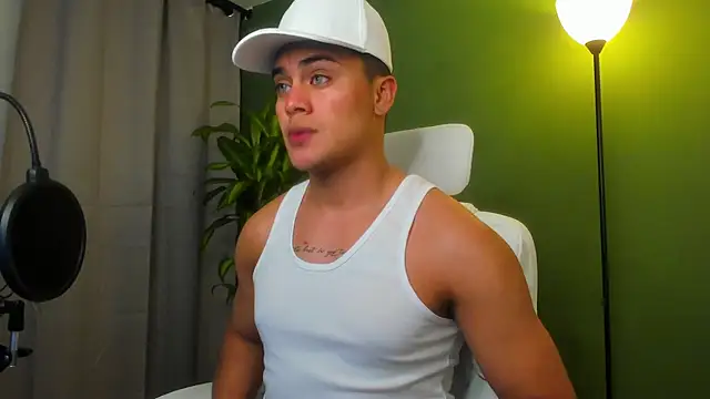 danny smith24 online show from April 13, 2:23 am