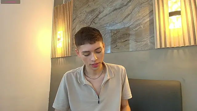 KENNY HANK online show from May 11, 4:03 am