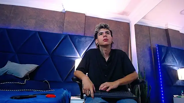 Bel Sebu online show from April 10, 8:49 pm