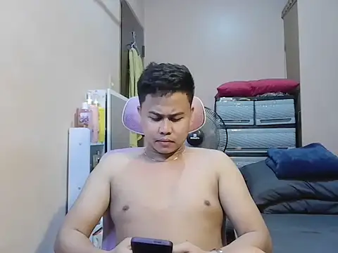 tipsy butter online show from April 29, 4:44 pm