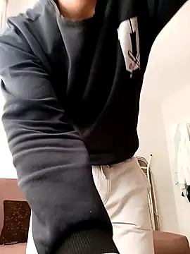 lovesexx136 online show from April 7, 6:46 am