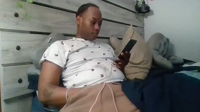 zdaddymm online show from May 19, 2:40 am