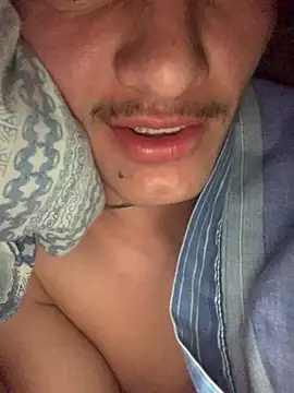 EmilianoShock online show from June 20, 3:33 am