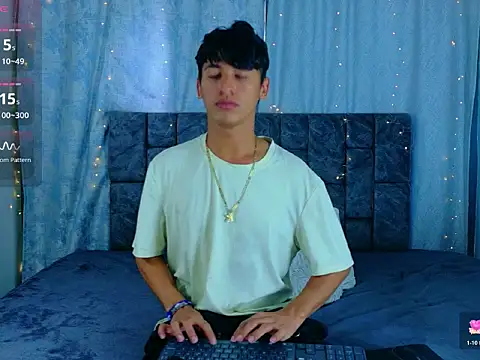 IhanKing online show from May 28, 7:34 pm