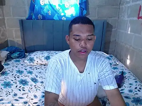 BlakeLuxs online show from May 26, 8:38 pm