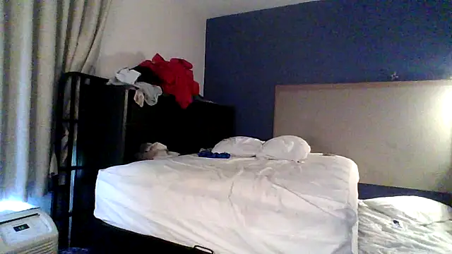 Dicksee Left online show from April 20, 10:01 pm