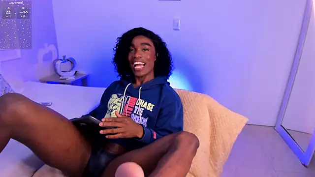 Nico Dior online show from May 18, 4:07 am