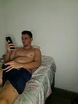 Leandro flores92 online show from May 7, 2:55 am