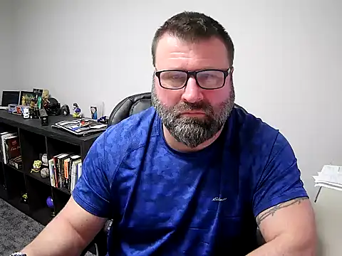 MLangworthy online show from May 4, 8:21 pm