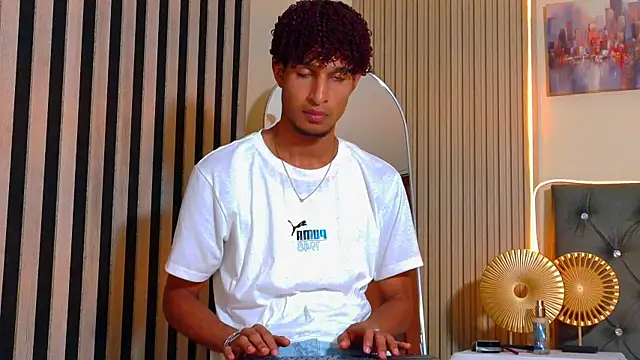 Alex Bloom online show from July 25, 7:54 pm