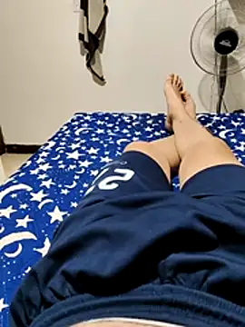 AndresvargasQ123 online show from July 23, 3:04 am