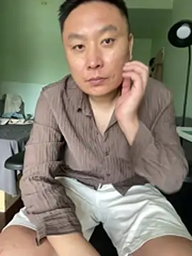 mrcake666 online show from June 22, 6:30 am
