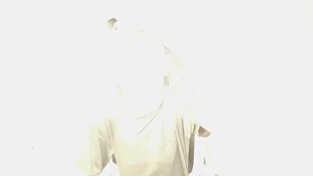 sombra 18 online show from June 21, 8:09 am