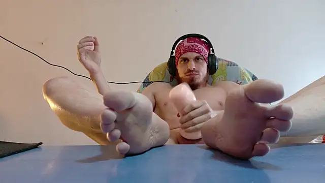 BAREFOOTSOLE99 online show from May 11, 1:02 pm