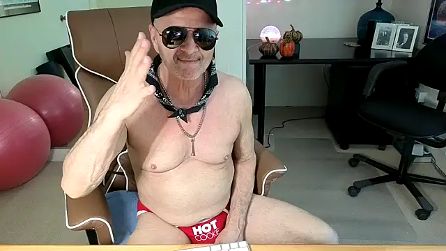 hotdadbod online show from November 3, 9:27 pm