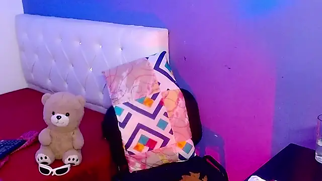 Angel foxc13 online show from July 5, 4:19 am