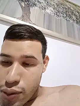 Julito777jj online show from May 23, 5:13 am