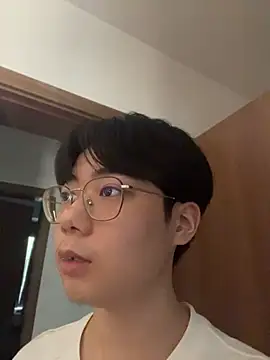 MMM-520 online show from May 23, 3:01 am