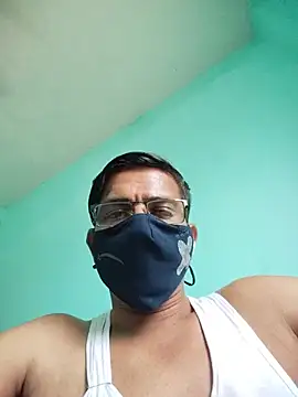 bottom monty online show from June 1, 10:26 am