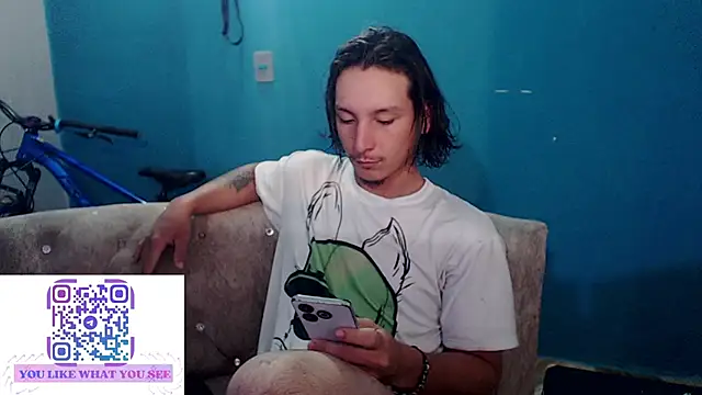 MrKingsaintx online show from June 27, 11:02 am
