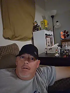 sassydaddy4u online show from June 5, 4:17 am
