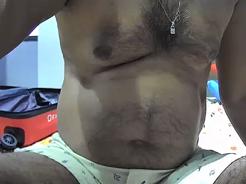 indiboy009 online show from December 5, 3:35 am