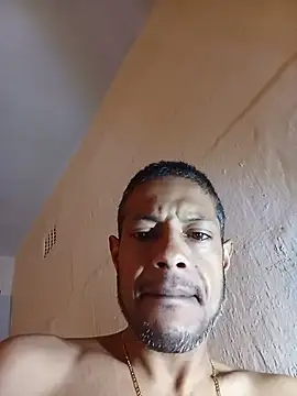 hornyman69123 online show from July 26, 7:44 pm