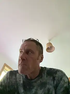 Greg0ri73 online show from August 4, 4:33 pm