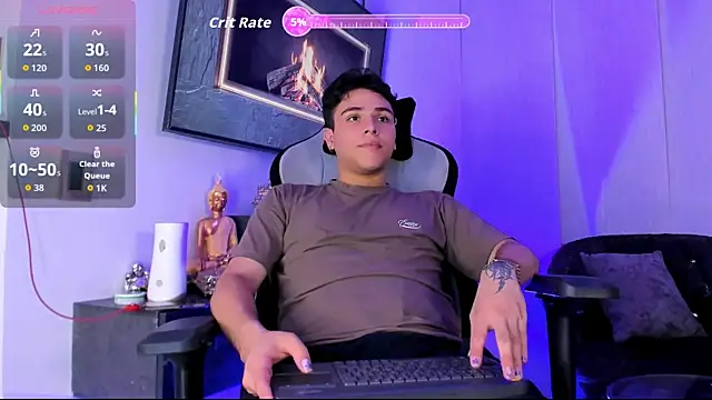cam suaza online show from July 7, 6:13 am