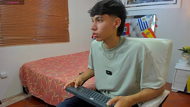 Jake Falcon online show from July 18, 11:48 am