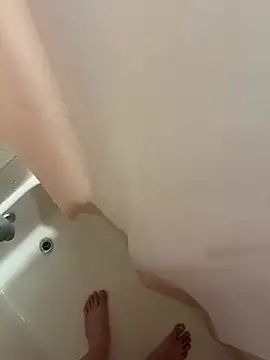 Wetcouple690 online show from June 22, 5:57 am
